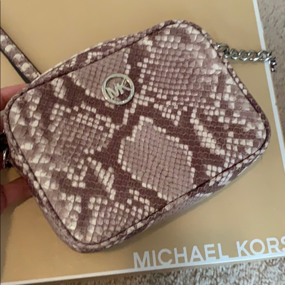 Michael Kors Python Chain Crossbody - Picture 2 of 3
